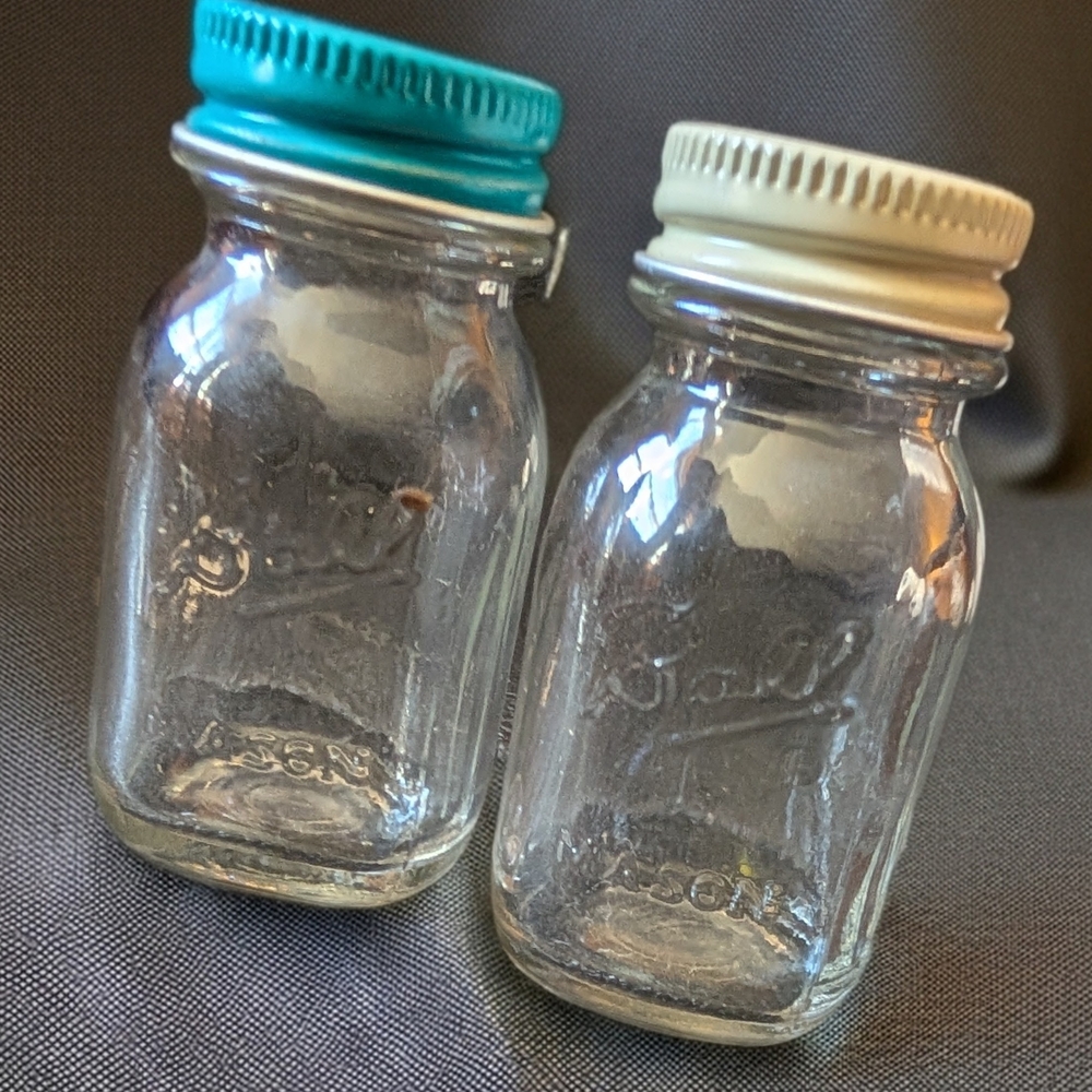 Vintage Ball Mason Glass Jars with Lids